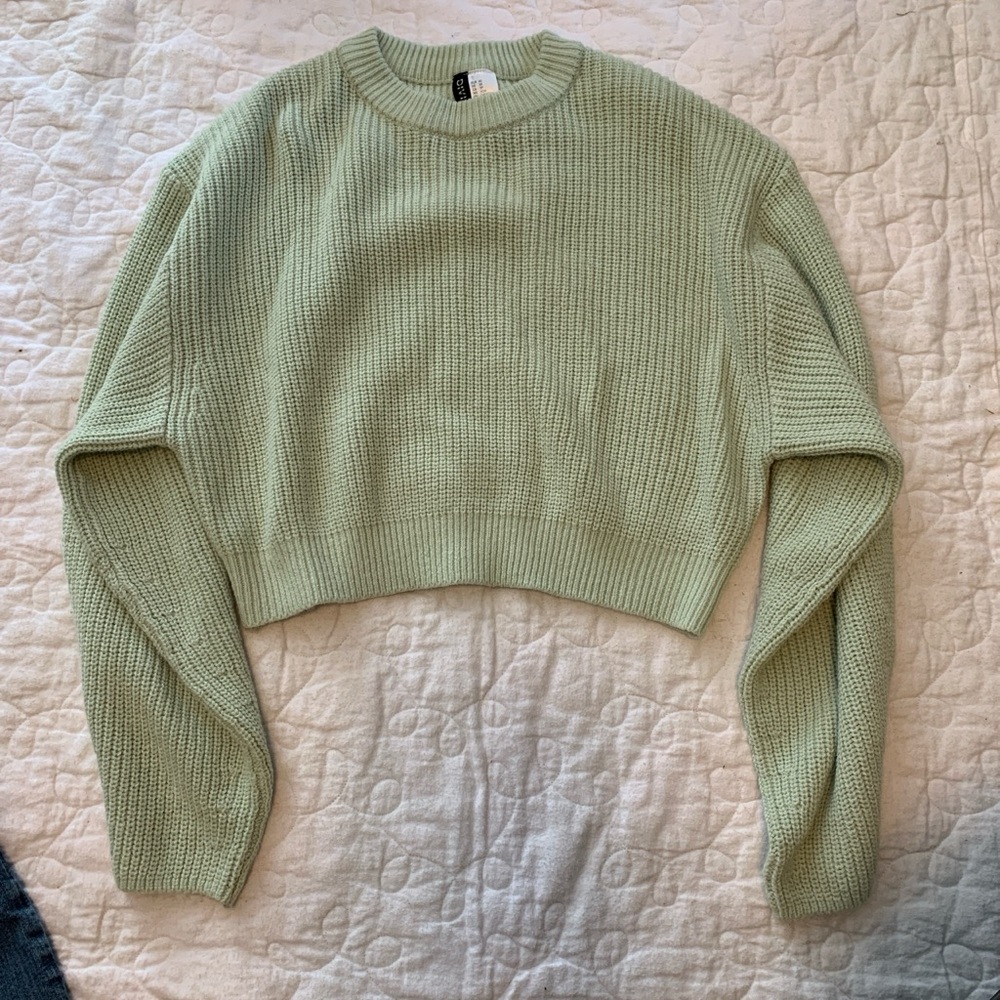 H&M Green Crew Neck Sweater Knit Casual